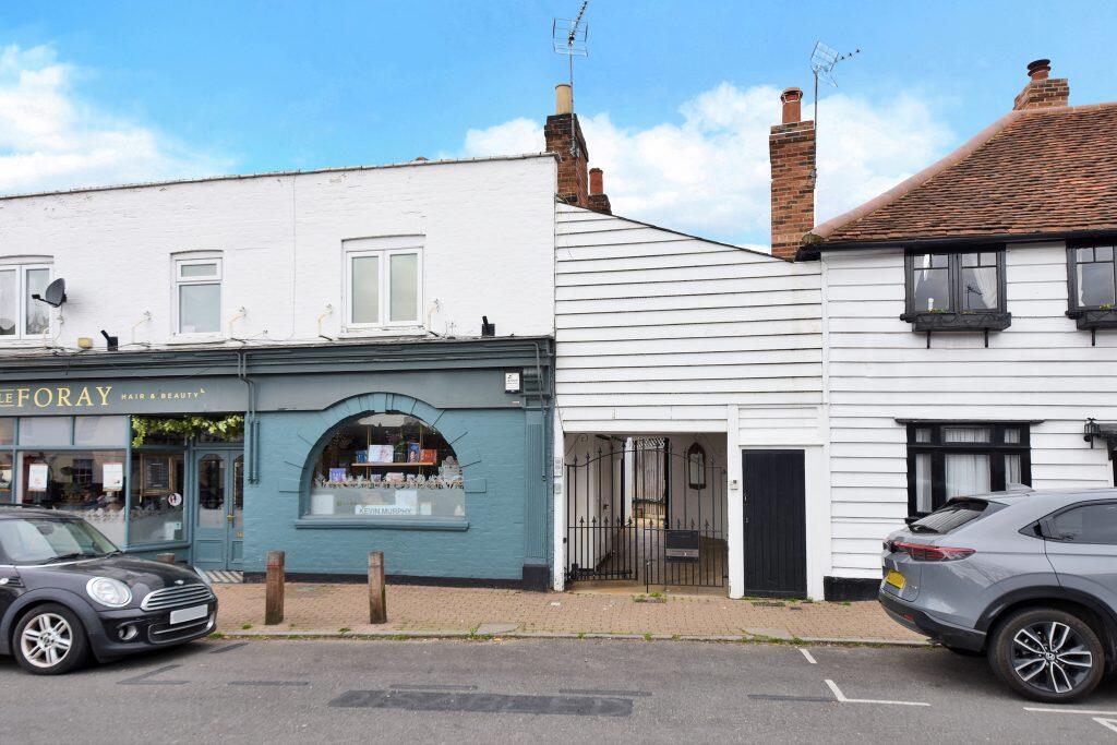 1 bed Annexe for rent in Thames Ditton. From Domains Property Services - East Molesey Sales