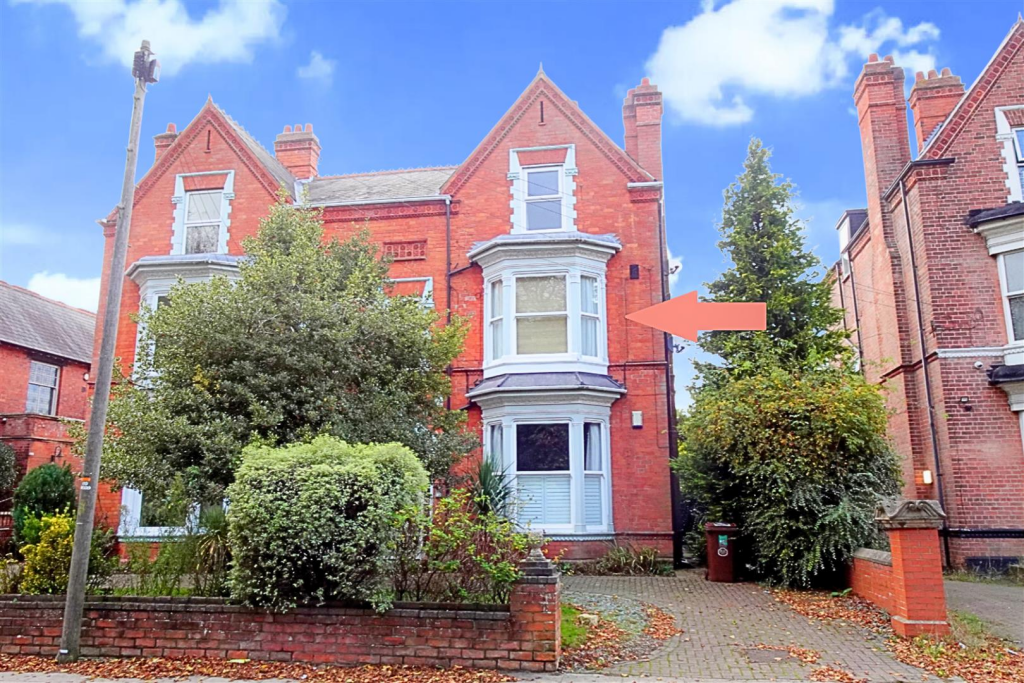 2 bed 1st Floor Flat for rent in Grimsby. From Joy Walker Estate Agents - Cleethorpes