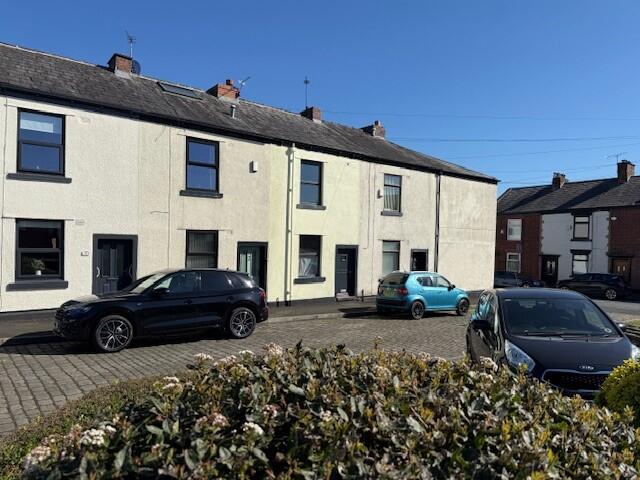 2 bed Mid Terraced House for rent in Stalybridge. From OÂ’Connor Bowden - Stockport 2 bed Mid Terraced House for rent in Stalybridge. From OÂ’Connor Bowden - Stockport