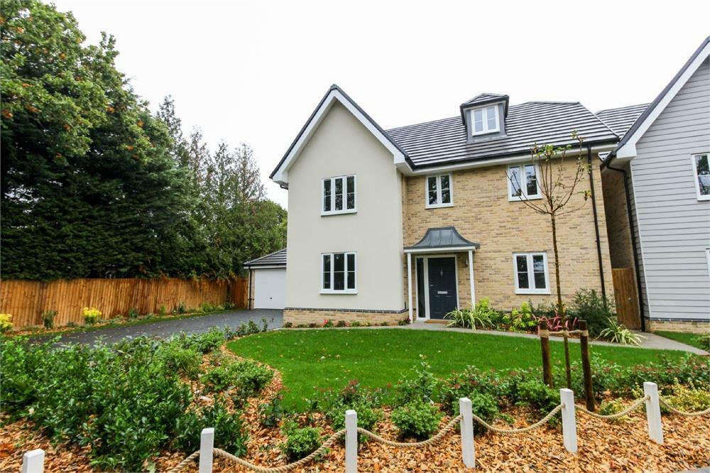 5 bed Detached House for rent in Waltham Abbey. From Kurtis Property Services