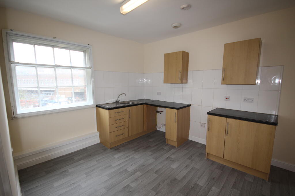 1 bed 1st Floor Flat for rent in Wolverhampton. From Nicholas Humphreys - Burton-on-Trent