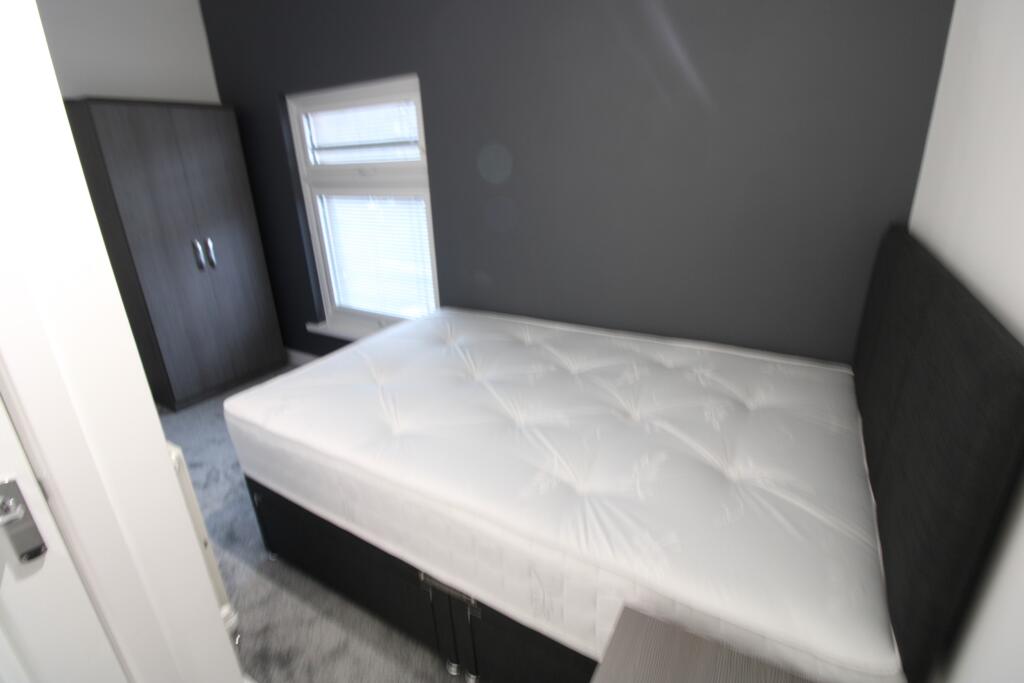 1 bed House Share for rent in Burton upon Trent. From Nicholas Humphreys - Burton-on-Trent