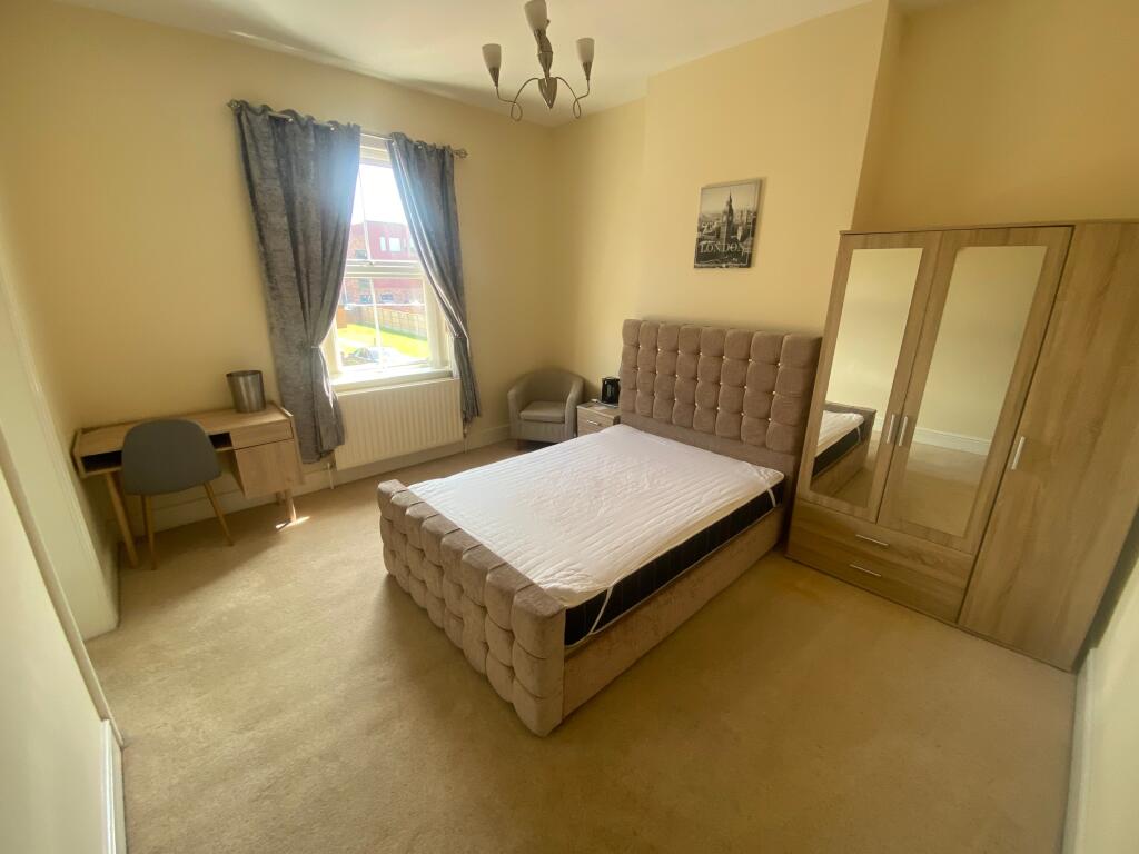 1 bed House Share for rent in Burton upon Trent. From Nicholas Humphreys - Burton-on-Trent 1 bed House Share for rent in Burton upon Trent. From Nicholas Humphreys - Burton-on-Trent