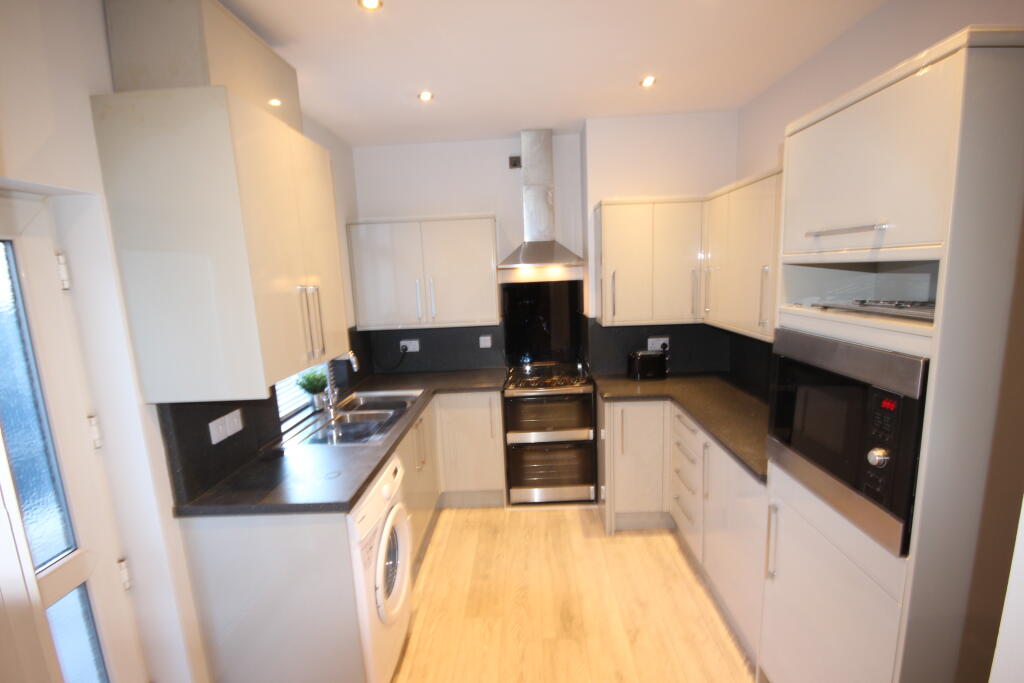 1 bed House Share for rent in Stretton. From Nicholas Humphreys - Burton-on-Trent 1 bed House Share for rent in Stretton. From Nicholas Humphreys - Burton-on-Trent