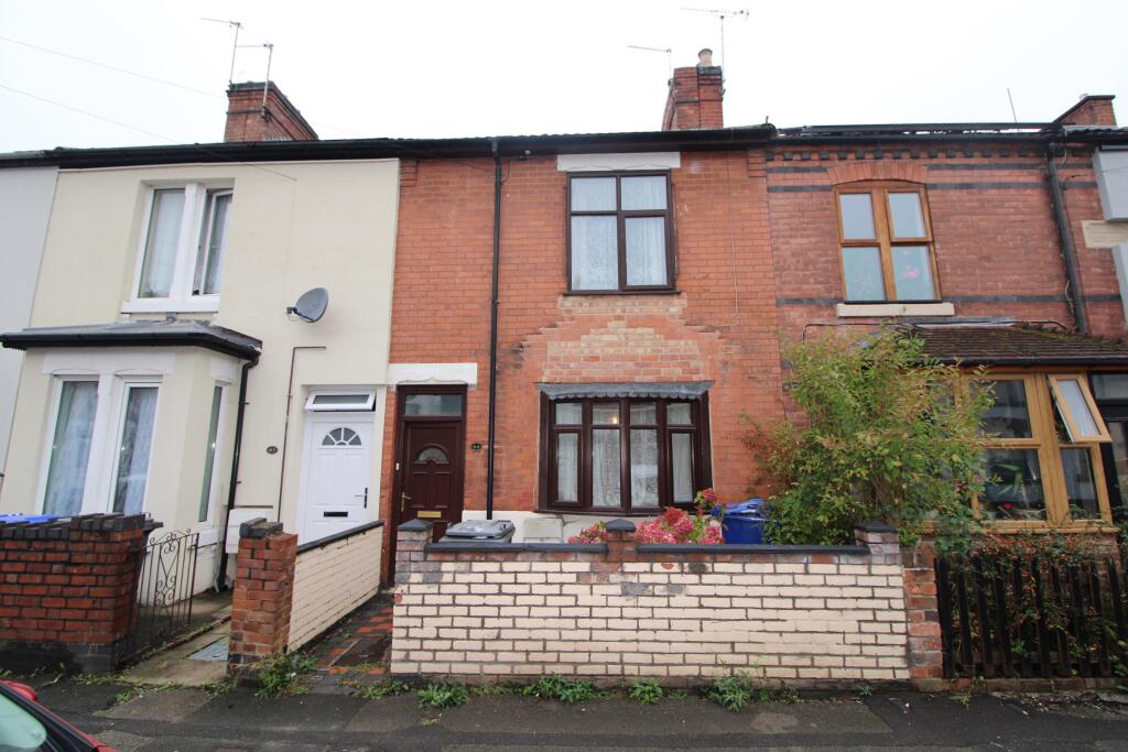 3 bed Mid Terraced House for rent in Burton upon Trent. From Nicholas Humphreys - Burton-on-Trent 3 bed Mid Terraced House for rent in Burton upon Trent. From Nicholas Humphreys - Burton-on-Trent
