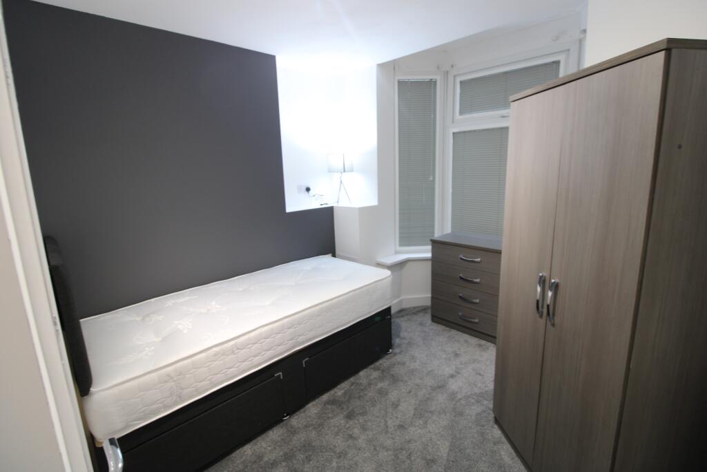 1 bed House Share for rent in Stretton. From Nicholas Humphreys - Burton-on-Trent 1 bed House Share for rent in Stretton. From Nicholas Humphreys - Burton-on-Trent