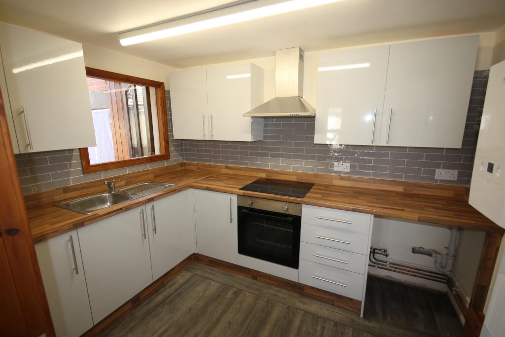1 bed 1st Floor Flat for rent in Burton upon Trent. From Nicholas Humphreys - Burton-on-Trent