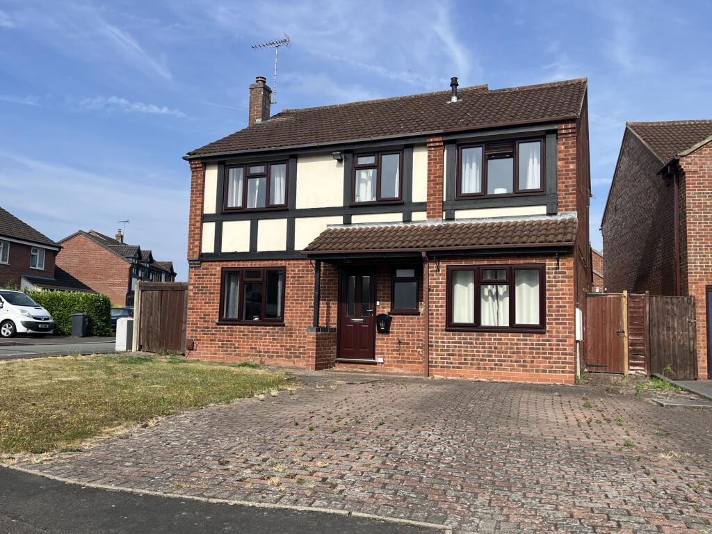 5 bed Detached for rent in Stretton. From Nicholas Humphreys - Burton-on-Trent 5 bed Detached for rent in Stretton. From Nicholas Humphreys - Burton-on-Trent