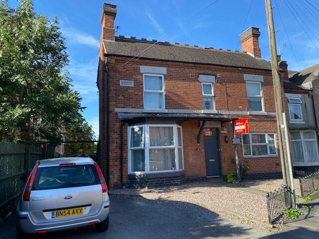 1 bed House Share for rent in Stretton. From Nicholas Humphreys - Burton-on-Trent 1 bed House Share for rent in Stretton. From Nicholas Humphreys - Burton-on-Trent
