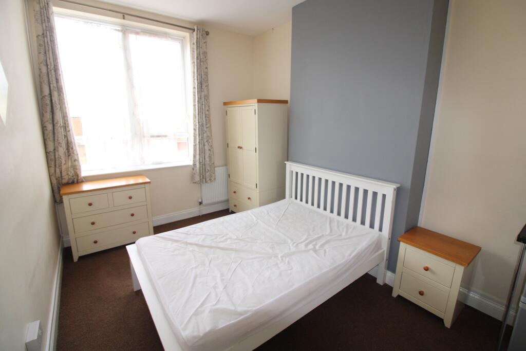 1 bed House Share for rent in Burton upon Trent. From Nicholas Humphreys - Burton-on-Trent 1 bed House Share for rent in Burton upon Trent. From Nicholas Humphreys - Burton-on-Trent