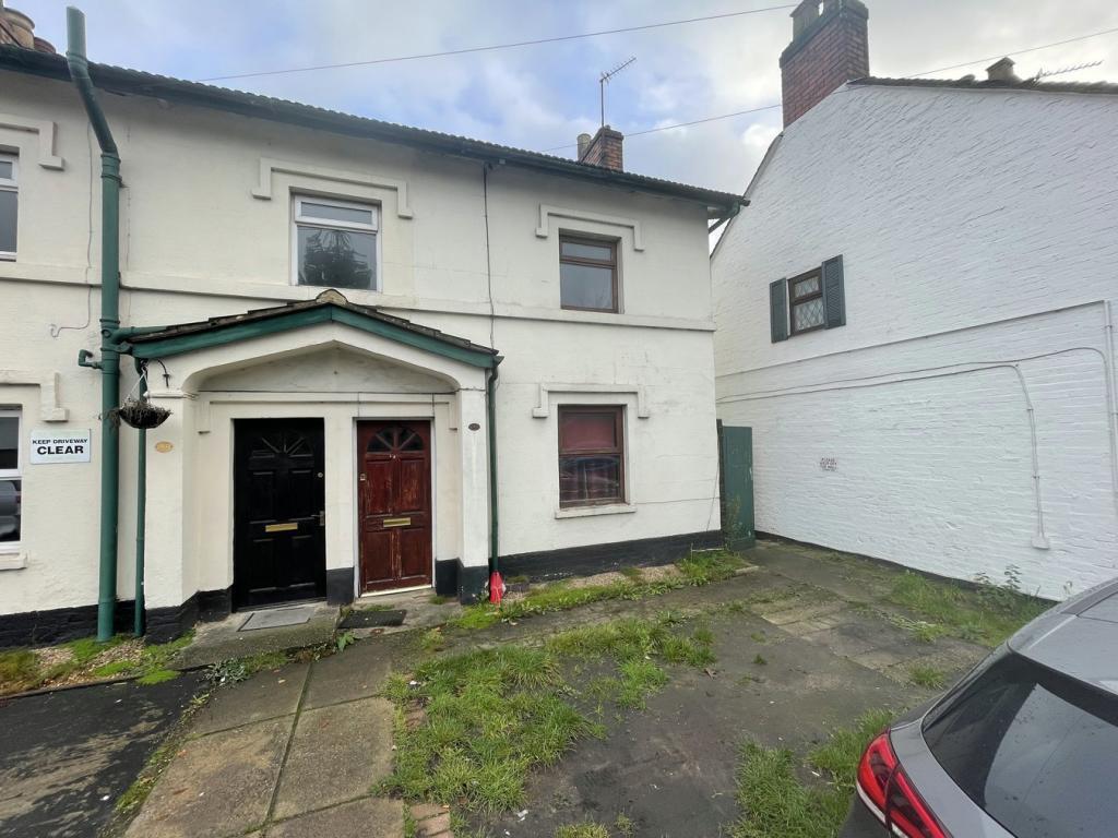 3 bed Semi Detached for rent in Burton upon Trent. From Nicholas Humphreys - Burton-on-Trent