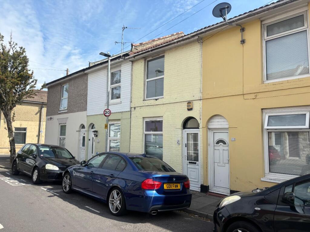 3 bed Detached for rent in Portsmouth. From Bernards Estate and Lettings Agents - Portsmouth Office 3 bed Detached for rent in Portsmouth. From Bernards Estate and Lettings Agents - Portsmouth Office