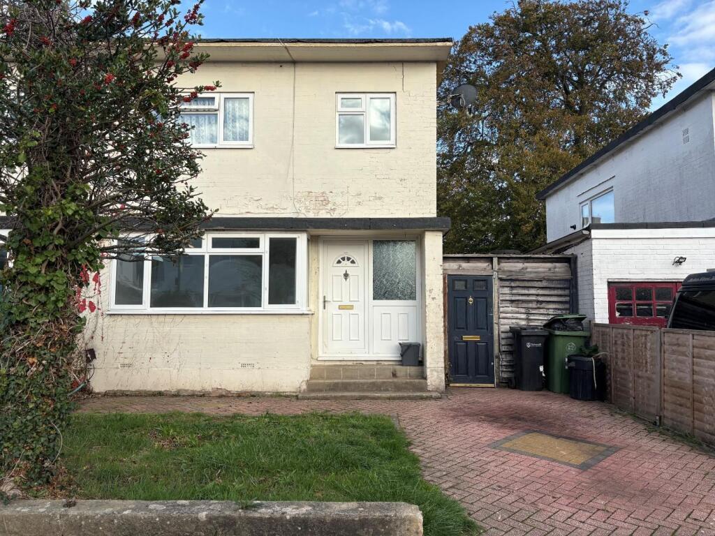 3 bed Semi Detached for rent in Southwick. From Bernards Estate and Lettings Agents - Portsmouth Office
