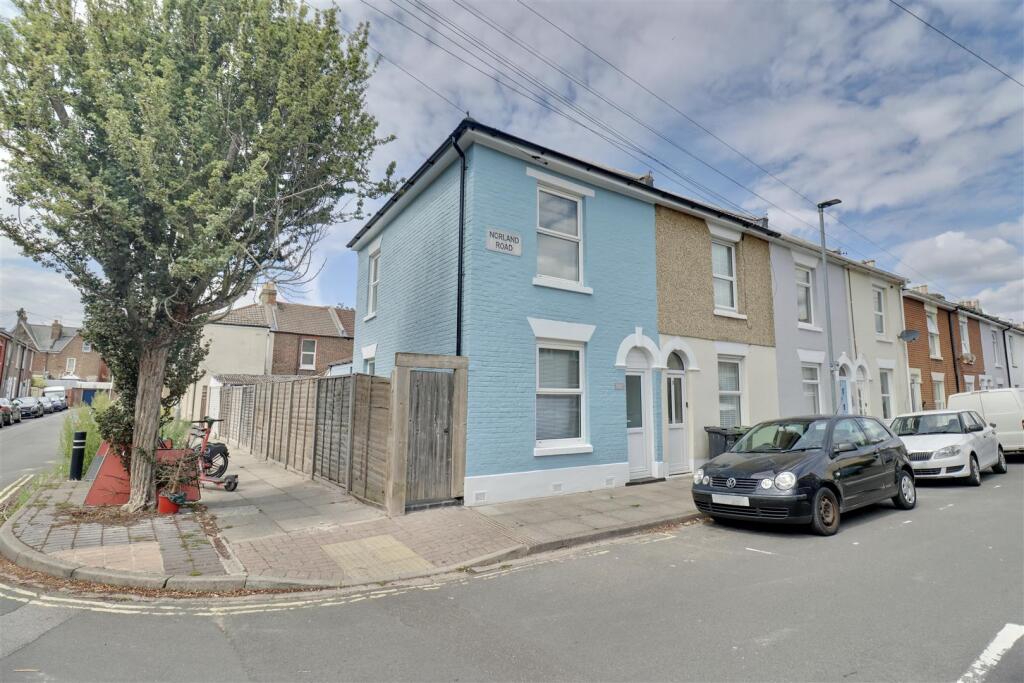 3 bed End of Terrace for rent in Portsmouth. From Bernards Estate and Lettings Agents - Southsea Office