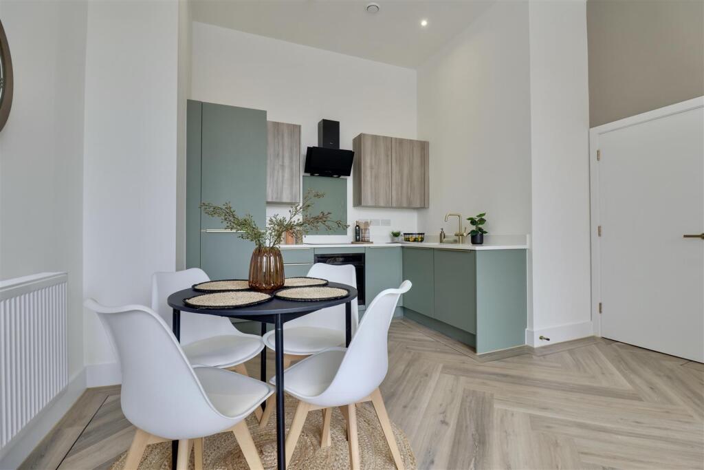 1 bed 1st Floor Flat for rent in Portsmouth. From Bernards Estate and Lettings Agents - Land & New Homes