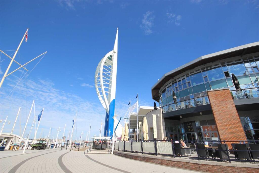 2 bed 1st Floor Flat for rent in Portsmouth. From Bernards Estate and Lettings Agents - Land & New Homes 2 bed 1st Floor Flat for rent in Portsmouth. From Bernards Estate and Lettings Agents - Land & New Homes