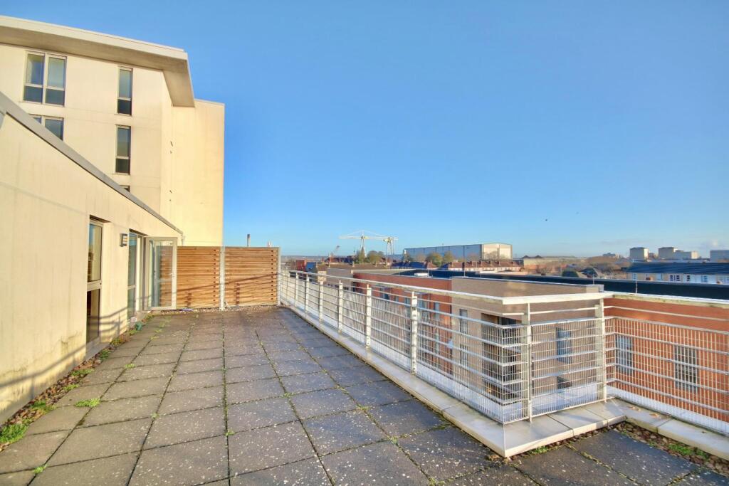 2 bed 1st Floor Flat for rent in Portsmouth. From Bernards Estate and Lettings Agents - Land & New Homes