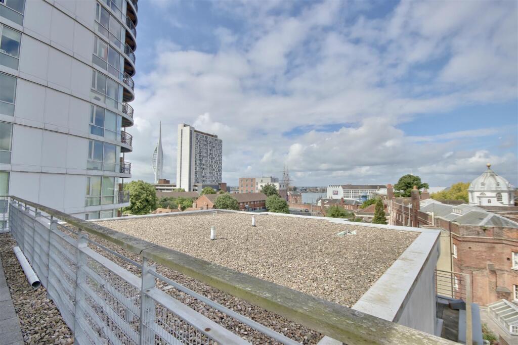 2 bed 1st Floor Flat for rent in Portsmouth. From Bernards Estate and Lettings Agents - Land & New Homes