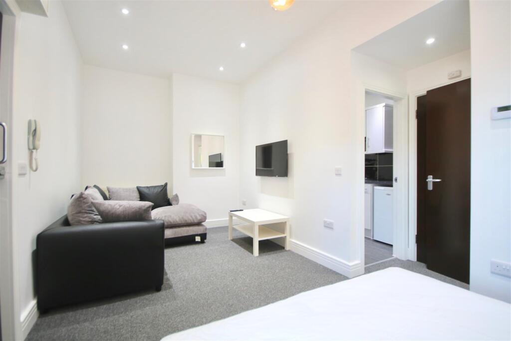 0 bed Studio for rent in Portsmouth. From Bernards Estate and Lettings Agents - Land & New Homes