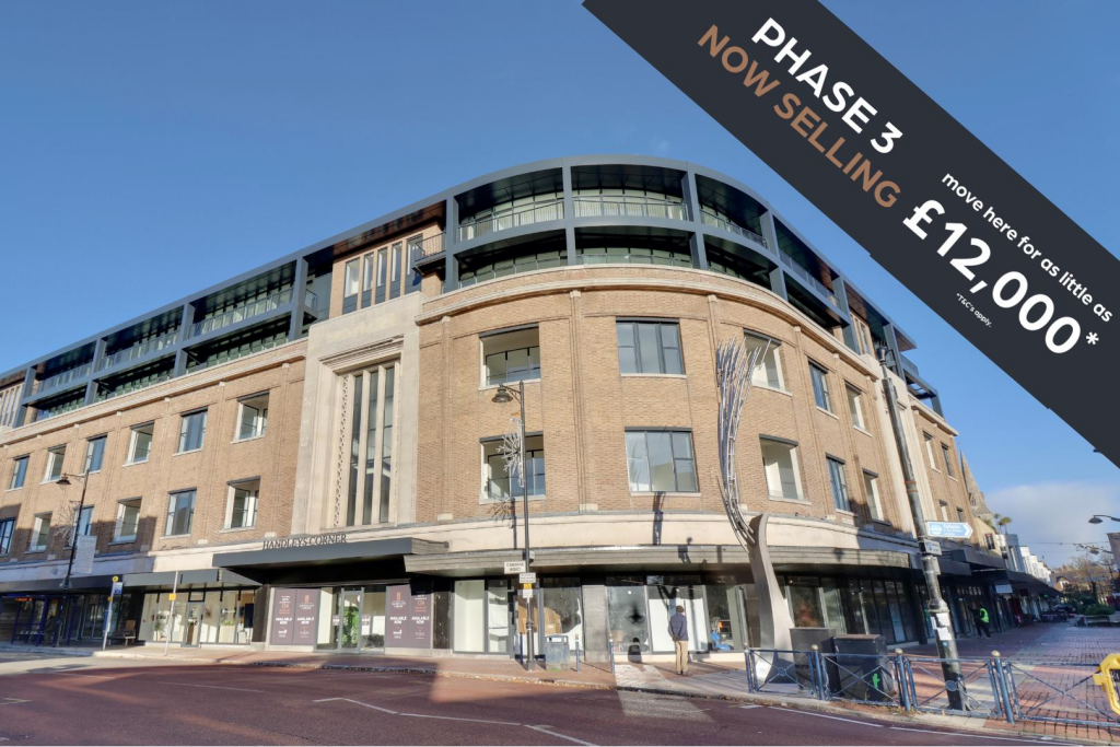 2 bed 1st Floor Flat for rent in Portsmouth. From Bernards Estate and Lettings Agents - Land & New Homes