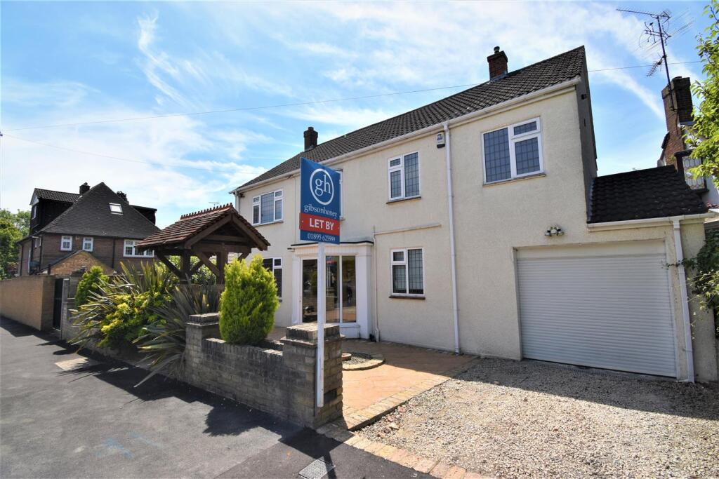 4 bed Detached for rent in Ruislip. From The Gibson Honey Partnership