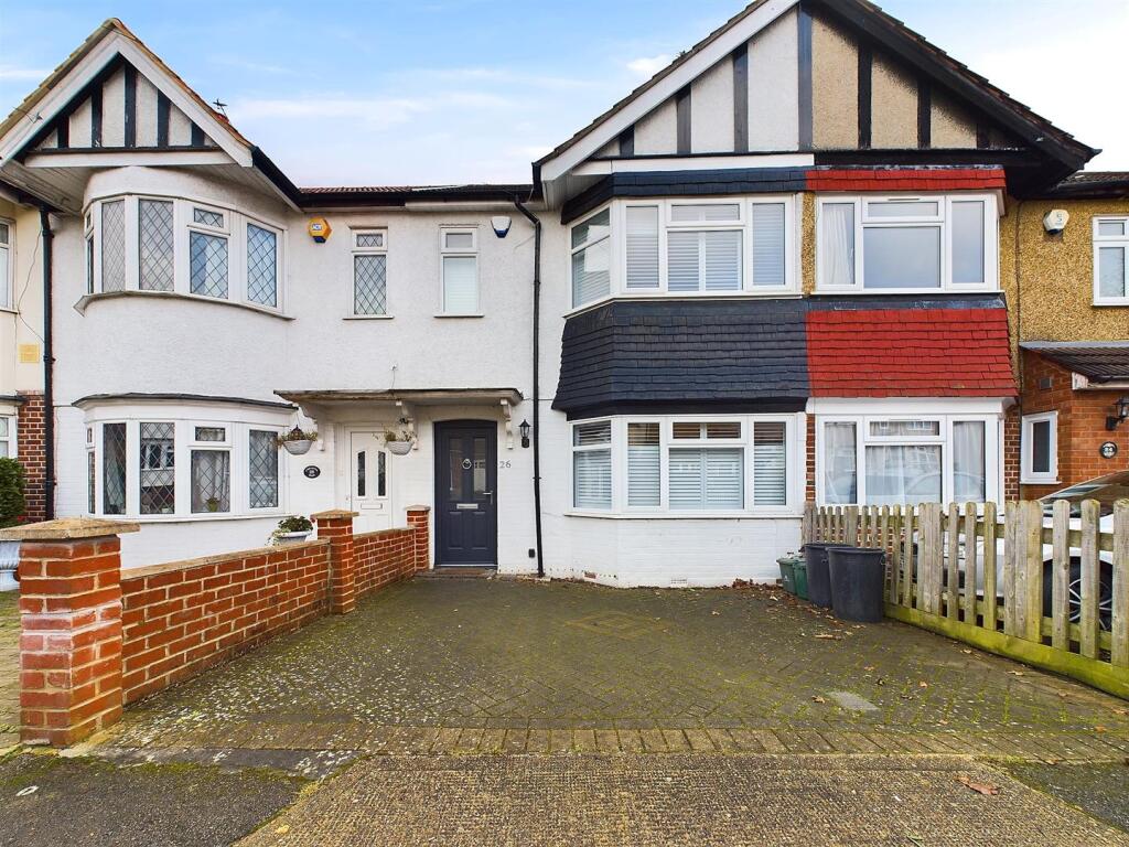 2 bed Mid Terraced House for rent in Ruislip. From The Gibson Honey Partnership