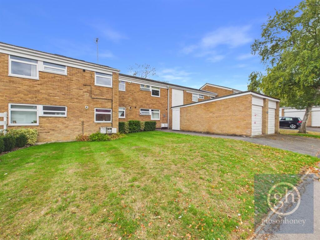 2 bed 1st Floor Flat for rent in Pinner. From The Gibson Honey Partnership