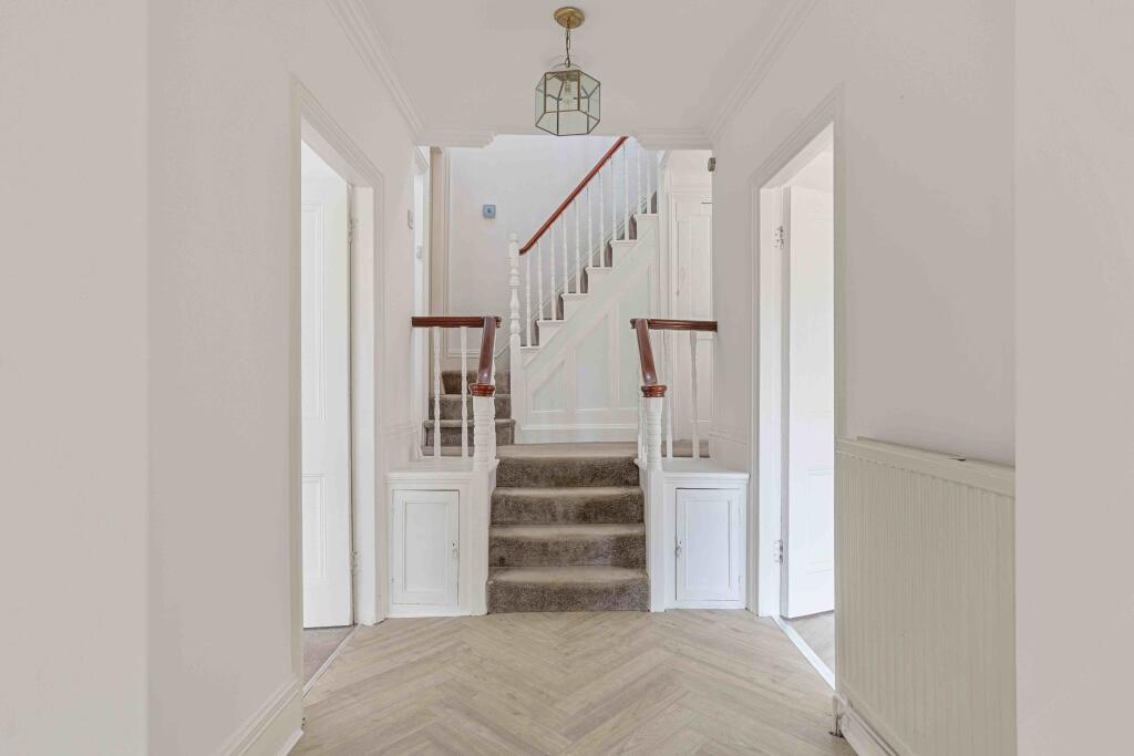 4 bed Detached for rent in South Street. From Property World - Sydenham - Sales