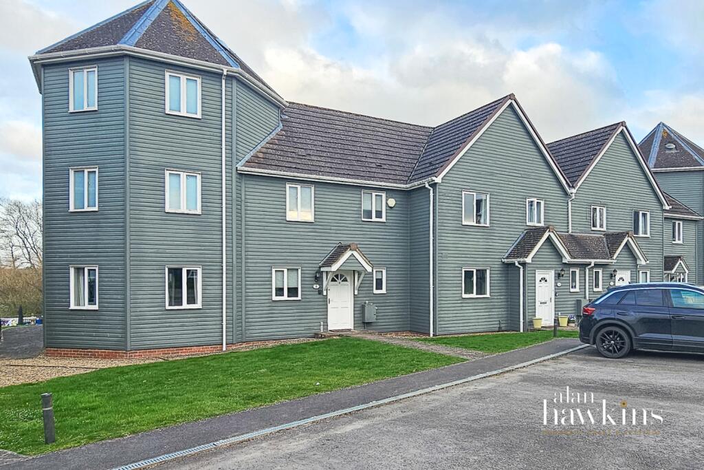 4 bed End of Terrace for rent in Royal Wootton Bassett. From Alan Hawkins - Wootton Bassett