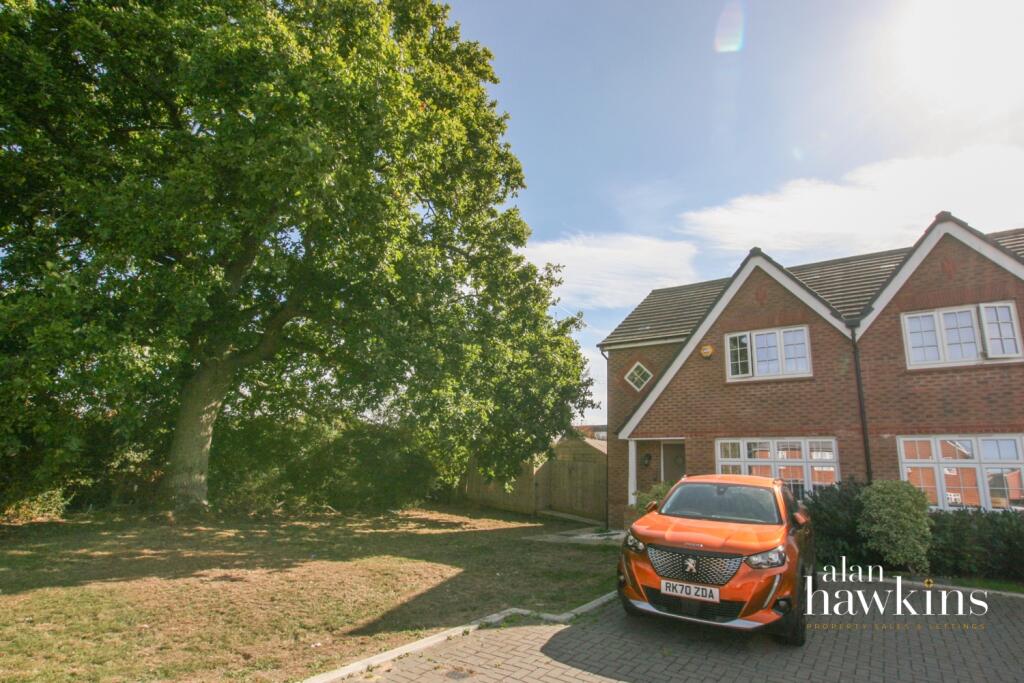 3 bed Semi Detached for rent in Stratton St Margaret. From Alan Hawkins - Wootton Bassett