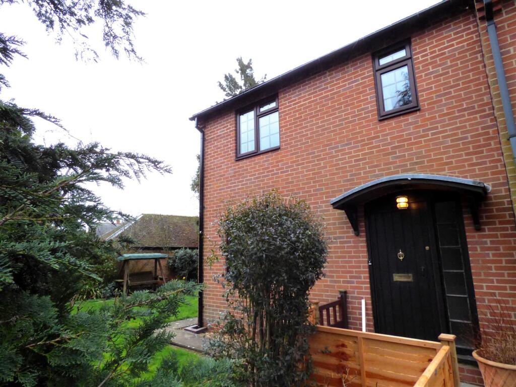 3 bed End of Terrace for rent in Shipston-on-Stour. From Peter Clarke & Co - Shipston on Stour