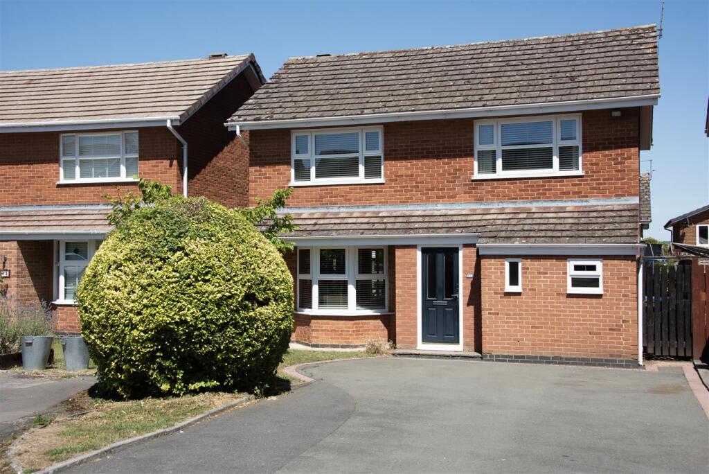 4 bed Detached for rent in Shipston-on-Stour. From Peter Clarke & Co - Shipston on Stour