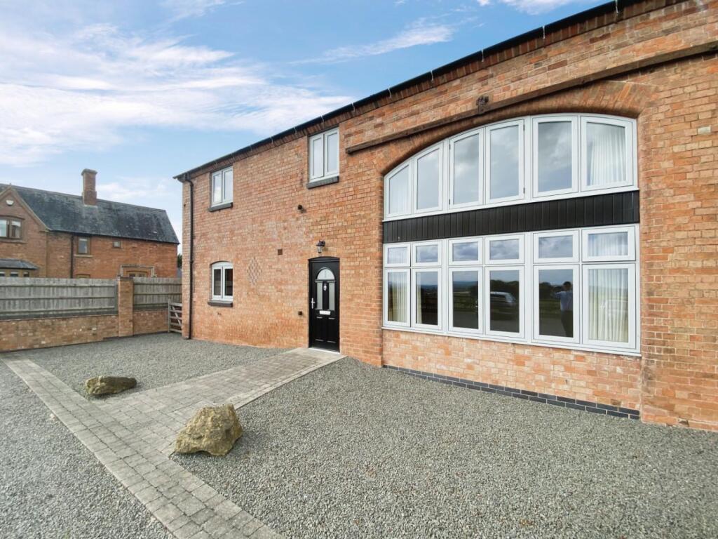 3 bed Barn Conversion for rent in Clifford Chambers. From Peter Clarke & Co - Stratford-Upon-Avon
