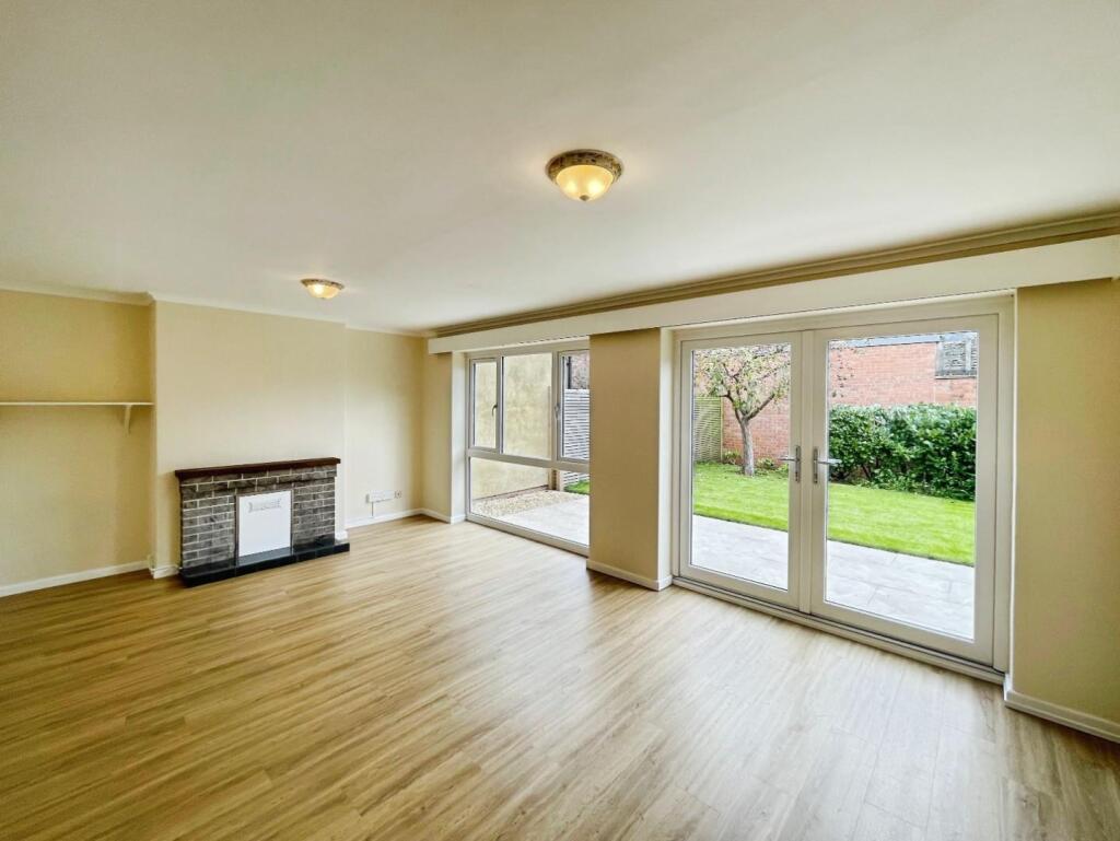 3 bed Detached for rent in Stratford-upon-Avon. From Peter Clarke & Co - Stratford-Upon-Avon 3 bed Detached for rent in Stratford-upon-Avon. From Peter Clarke & Co - Stratford-Upon-Avon
