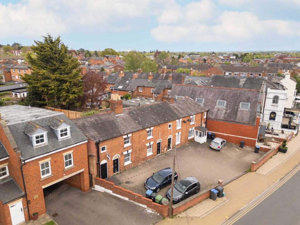 2 bed End of Terrace for rent in Stratford-upon-Avon. From Peter Clarke & Co - Stratford-Upon-Avon 2 bed End of Terrace for rent in Stratford-upon-Avon. From Peter Clarke & Co - Stratford-Upon-Avon