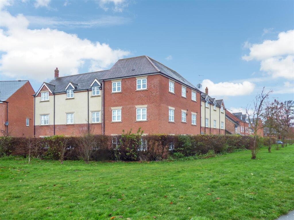 2 bed Apartment for rent in Stratford-upon-Avon. From Peter Clarke & Co - Stratford-Upon-Avon