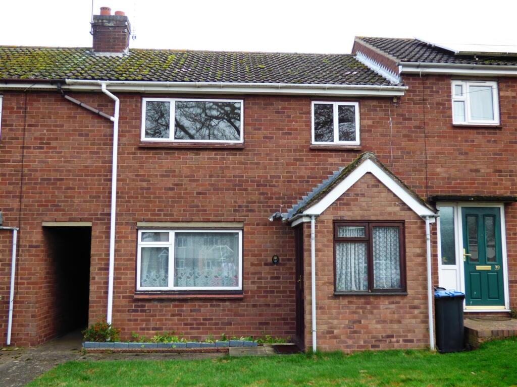 3 bed Mid Terraced House for rent in Moreton Morrell. From Peter Clarke & Co - Wellesbourne