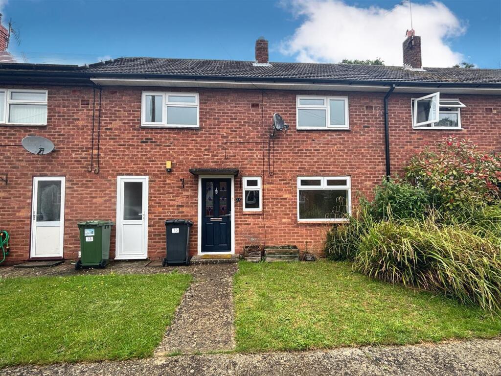 3 bed Mid Terraced House for rent in Harbury. From Peter Clarke & Co - Wellesbourne