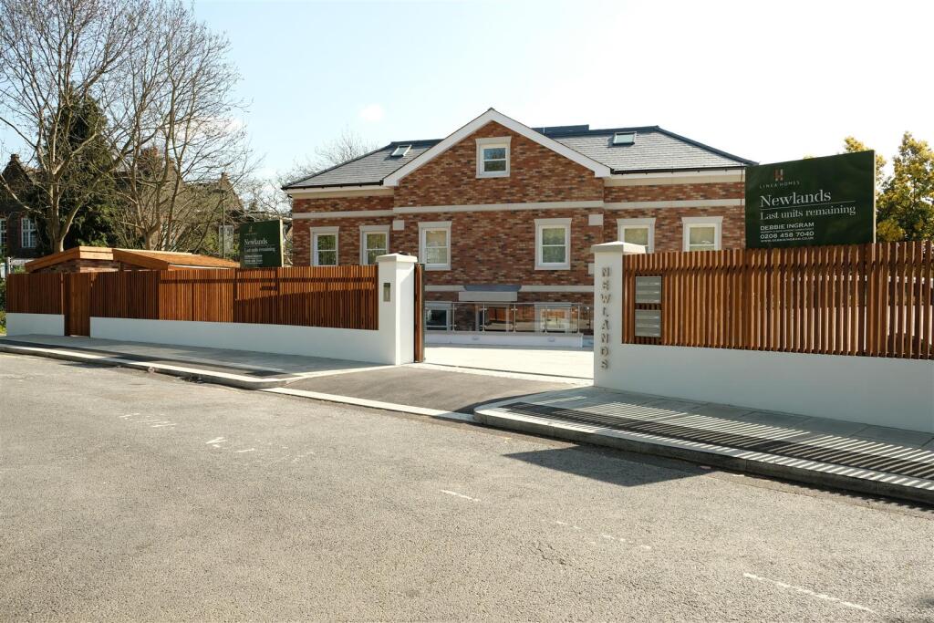 3 bed Apartment for rent in Hendon. From Glentree Estates Ltd - London
