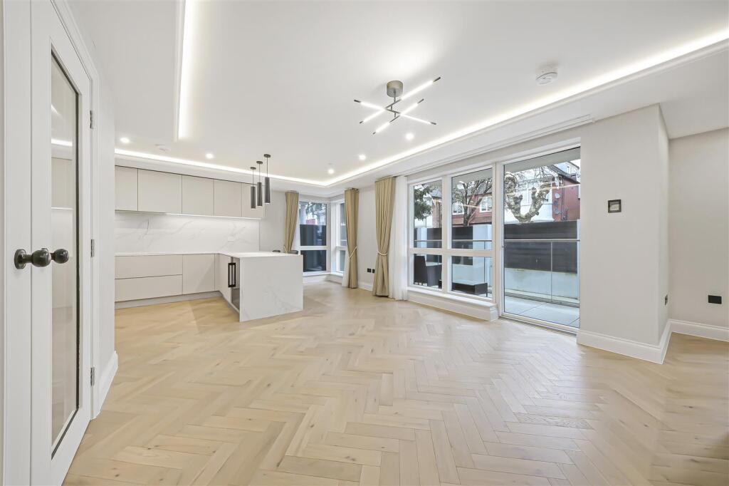 3 bed Apartment for rent in Hendon. From Glentree Estates Ltd - London