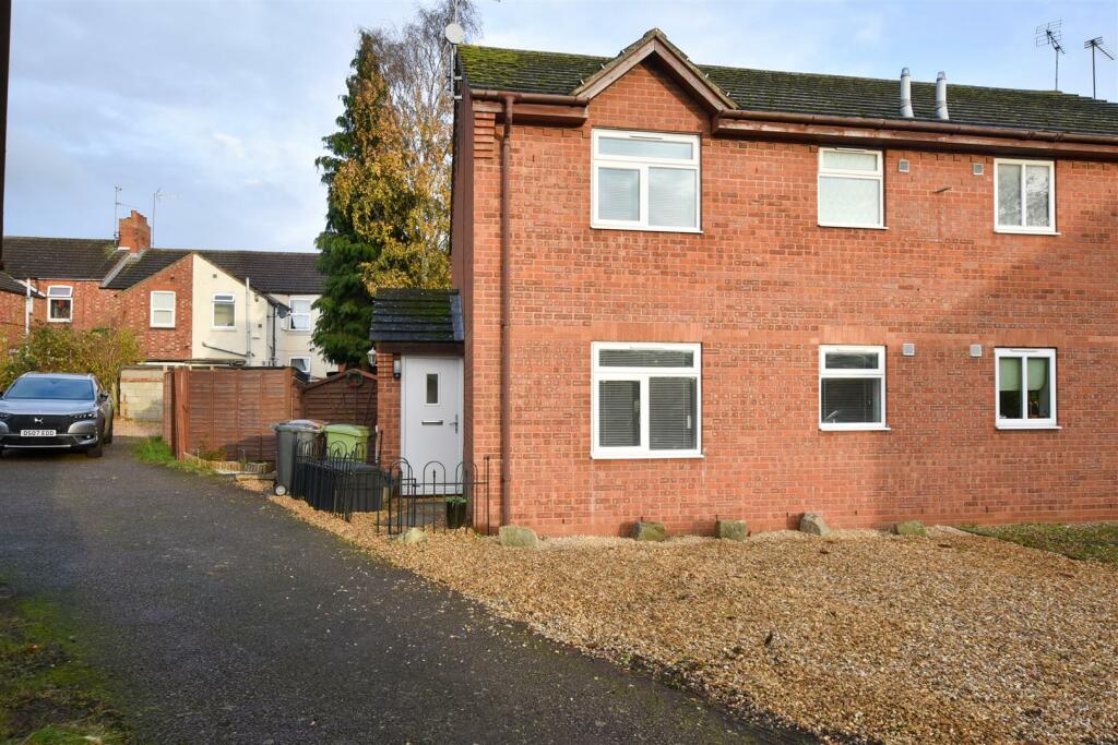 1 bed Detached for rent in Wellingborough. From Hawksbys - Wellingborough