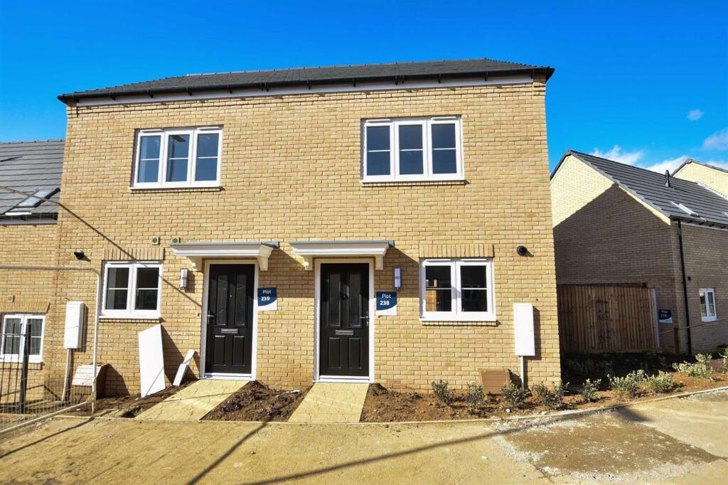 2 bed Semi Detached for rent in Wellingborough. From Hawksbys - Wellingborough