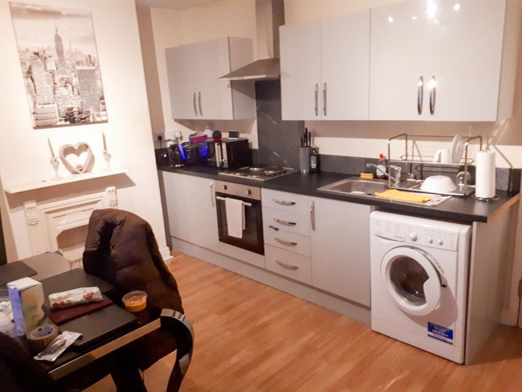 3 bed 1st Floor Flat for rent in Wellingborough. From Hawksbys - Wellingborough