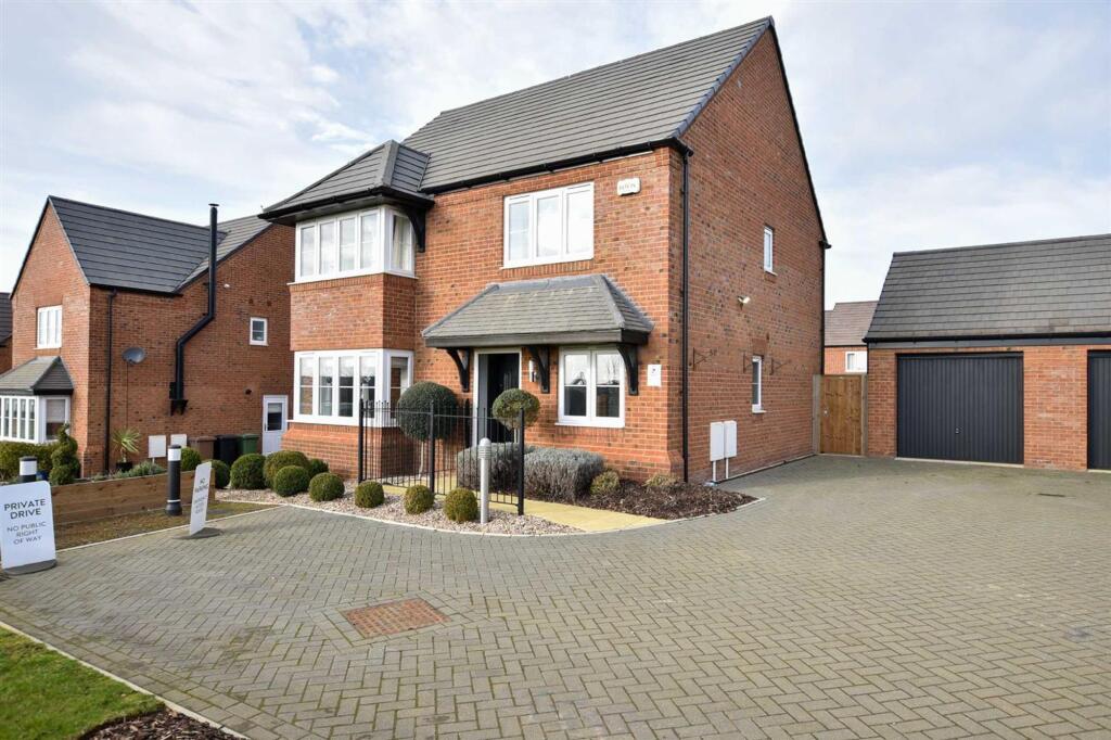 4 bed Detached for rent in Wellingborough. From Hawksbys - Wellingborough