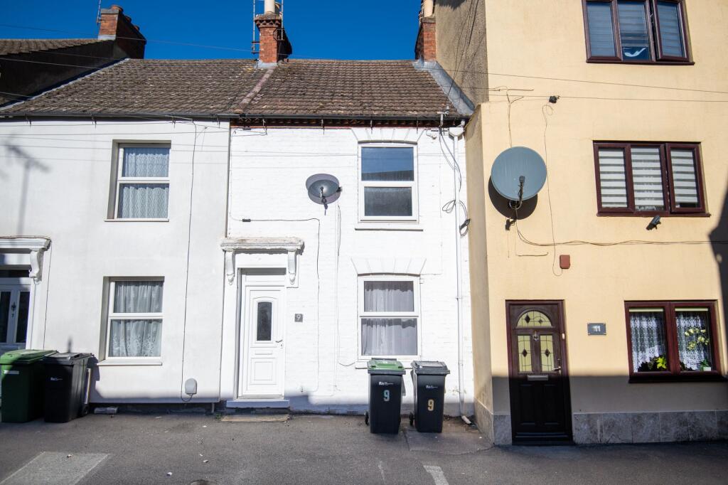 2 bed Mid Terraced House for rent in Wellingborough. From Hawksbys - Wellingborough