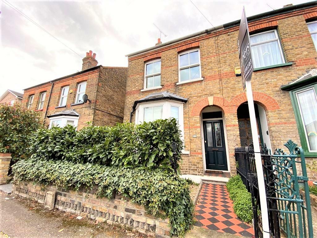3 bed Semi-Detached House for rent in Uxbridge. From Coopers - Hillingdon