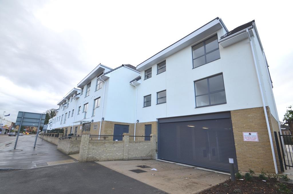 3 bed 1st Floor Flat for rent in West Drayton. From Coopers - Hillingdon