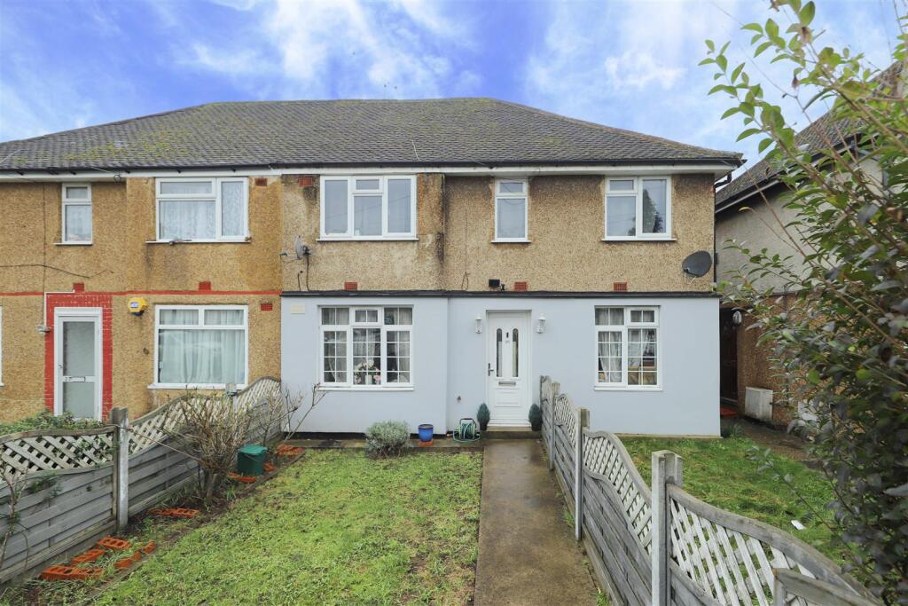 2 bed Annexe for rent in Uxbridge. From Coopers - Hillingdon 2 bed Annexe for rent in Uxbridge. From Coopers - Hillingdon