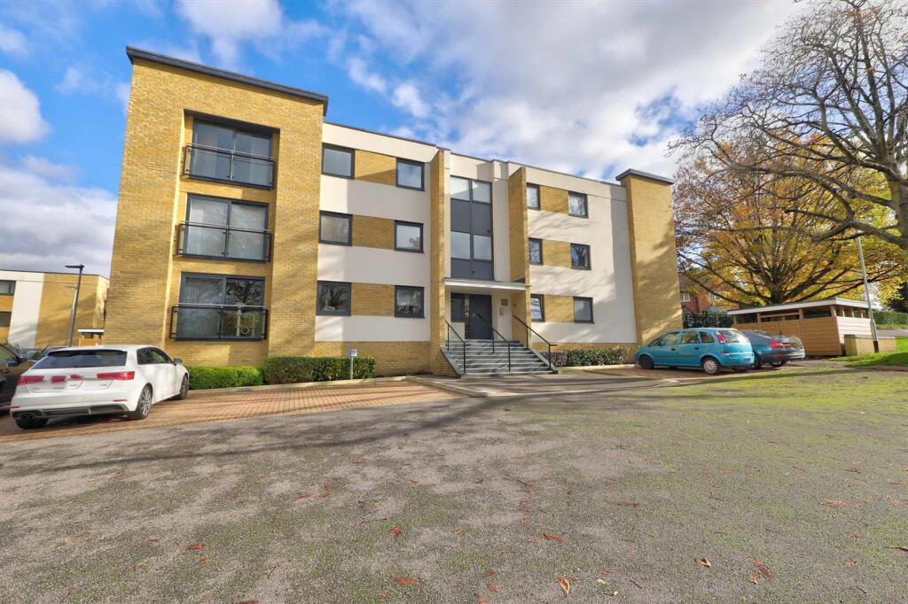 2 bed Apartment for rent in Uxbridge. From Coopers - Hillingdon