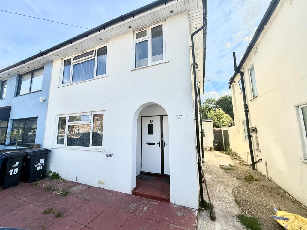 1 bed Annexe for rent in Greenford. From Coopers - Hillingdon 1 bed Annexe for rent in Greenford. From Coopers - Hillingdon